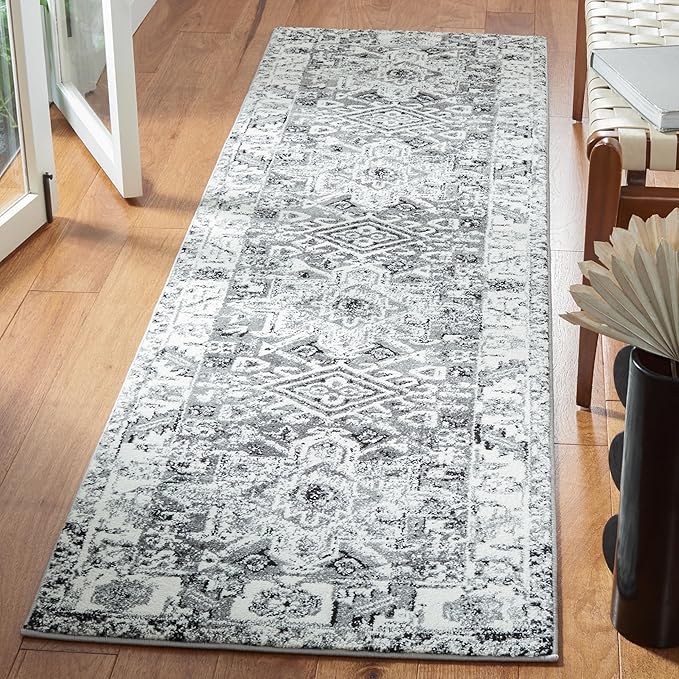 SAFAVIEH Vintage Hamadan Collection Runner Rug - 2'3" x 10', Grey & Ivory, Traditional Persian Design, Non-Shedding & Easy to Clean, Ideal for Hallway, Foyer, Entryway, Bedroom (VTH211G)