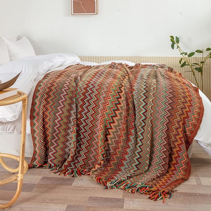 lifein Fall Boho Throw Blanket for Couch - Soft Knitted Farmhouse Bed Throw, Cozy Small Lightweight Blankets&Throws with Tassel for Autumn,Woman,Home Decor,Bed,Chair,Sofa,Gift(Bohemia Red,50 * 60")