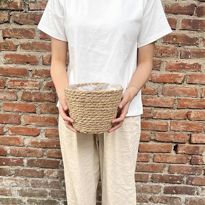 Small Basket Planter 7.1" x 5.9" Seagrass Containers, Hand Woven Wicker Cover Storage, Stylish Plastic Liners Straw Flower Jute Pots for Outdoor Indoor Use Mums Front Porch Room Decoration