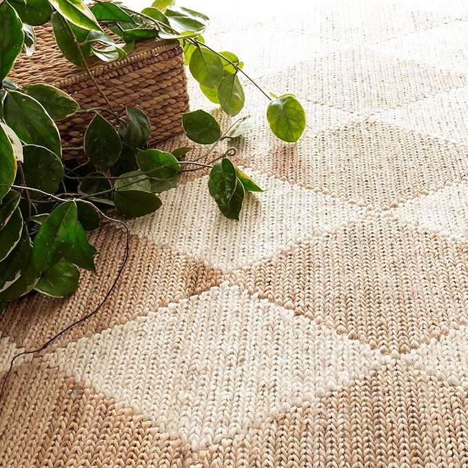 Dash & Albert Harwich Natural Handwoven Jute Rug, 2.5 X 8 Feet, Tan Geometric Pattern