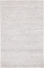 SAFAVIEH Area Rug 5x8 - Natura Collection - Grey & Ivory, Handmade Wool Blend, Textured Design, Ideal for Living Room, Bedroom, Dining Space (NAT425F)