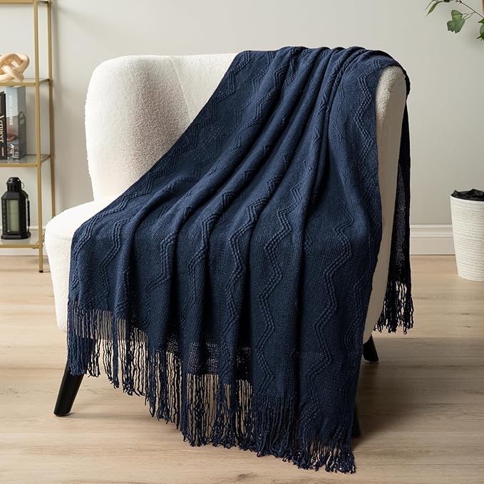 PAVILIA Navy Blue Knit Throw Blanket for Couch, Twin Bed, Soft Knitted Farmhouse Sofa Throw for Living Room, Lightweight Decorative Summer Blanket for Chair, Outdoor Textured Boho Blanket, 60x80
