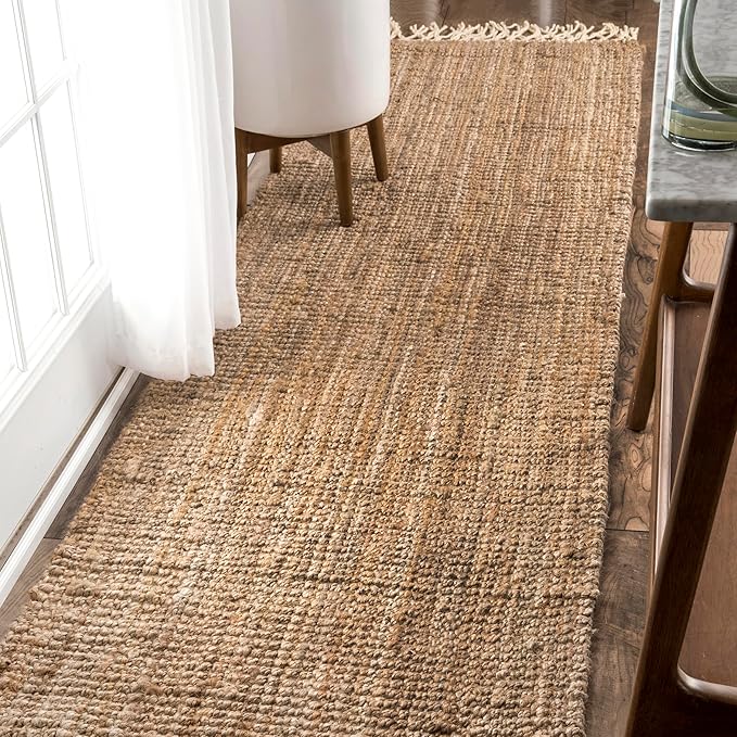 nuLOOM Raleigh Farmhouse Jute Tasseled Runner Rug, 2' 6" x 8', Natural