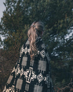 Inca Aztec Throw, Queen, King Blanket | Southwest Indian Navajo Boho Style | Native Cover for Camping, Bedding, Couch, Vanlife | Faux Alpaca, Lightweight, Hypoallergenic (Obsidian Black, Throw)