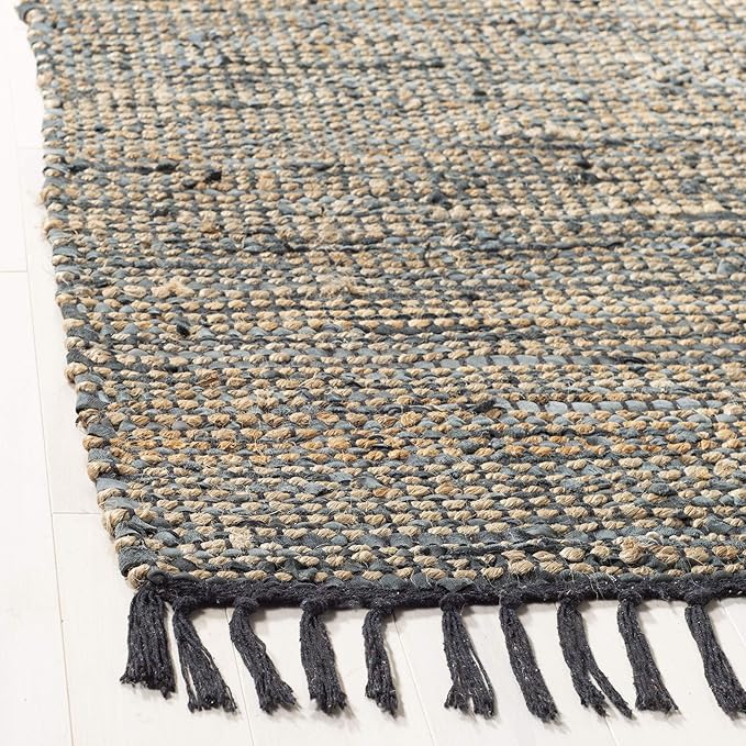 SAFAVIEH Vintage Leather Collection Accent Rug - 4' x 6', Beige, Handmade Boho Fringe Leather & Jute, Ideal for High Traffic Areas in Entryway, Living Room, Bedroom (VTL203B)