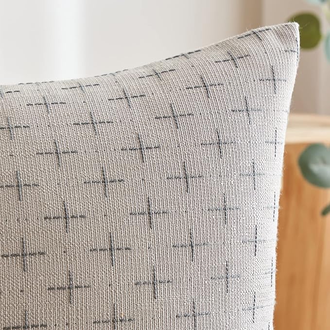 MIULEE Pack of 2 Decorative Burlap Linen Throw Pillow Covers Modern Farmhouse Pillowcase Rustic Woven Textured Cushion Cover for Sofa Couch Bed 20x20 Inch Light Grey