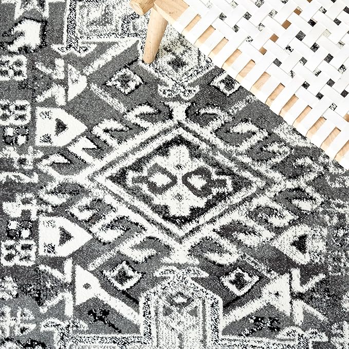SAFAVIEH Area Rug 8x10 - Vintage Hamadan Collection - Large - Grey & Ivory, Traditional Persian Design, Non-Shedding & Easy Cleaning, Ideal for Living Room, Bedroom, Dining Space (VTH211G)