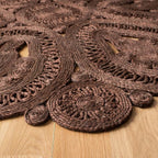 SAFAVIEH Area Rug 6' Round - Natural Fiber Collection - Rust, Handmade Jute, Decorative Boho Floral Design (NF360T)