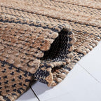 SAFAVIEH Natural Fiber Collection Area Rug - 6' x 9', Black & Natural, Handmade Boho Farmhouse Rustic Jute & Cotton, Ideal for High Traffic Areas in Living Room, Bedroom (NFB654Z)