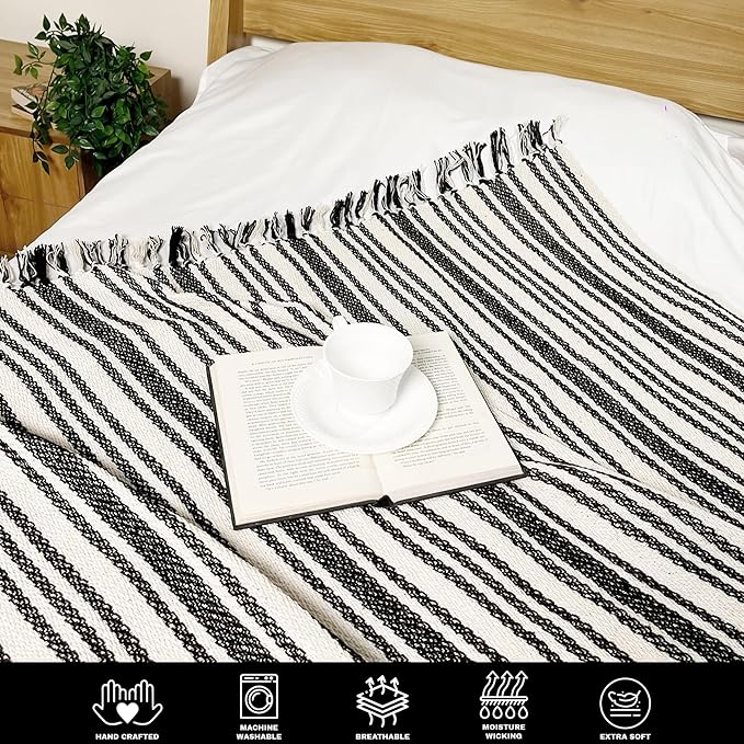 Chardin home - Black & Ivory Stockholm Stripe Cotton Throw Blanket - 50x60 | Farmhouse Large, Wearable, Breathable Throw | Boho Everyday Blanket for Couch, Bed, Sofa | Soft Lightweight Picnic Rug