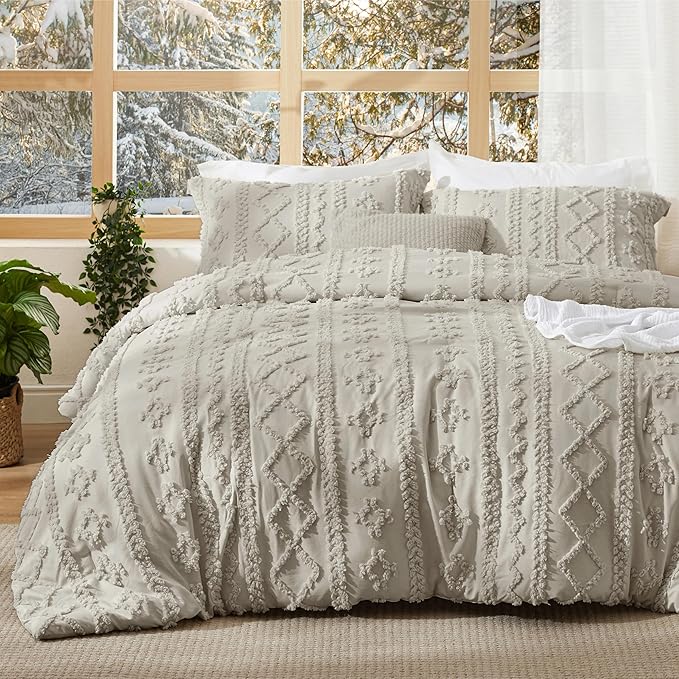 Bedsure Tufted Boho Comforter Set Oversized Queen - Linen Boho Bed Set, GentleSoft™ 3 Pieces Farmhouse Shabby Chic Embroidery Bedding, Gifts for Woman, Soft Jacquard Comforter for All Seasons