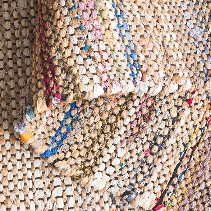 SAFAVIEH Cape Cod Collection Area Rug - 6' x 9', Pink & Beige, Handmade Denim & Jute, Ideal for The Living Room, Dining, Bedroom (CAP153U)