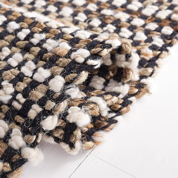 SAFAVIEH Natura Collection Area Rug - 5' x 8', Black & Ivory, Handmade Flat Weave Wool & Jute, Ideal for High Traffic Areas in Living Room, Bedroom (NAT349Z)