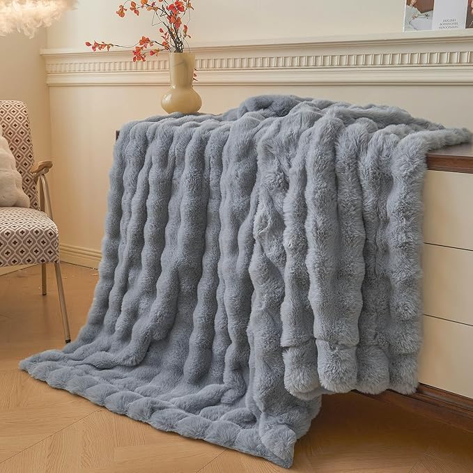 LIFEREVO Luxury Fluffy Faux Rabbit Fur Blanket, Plush Fuzzy Bubble Waffle Throw for Couch Sofa, Cozy Comfy Furry Bed Blanket Home Decoration, Shaggy Throw for Bedroom Living Room, 60x90, Light Grey