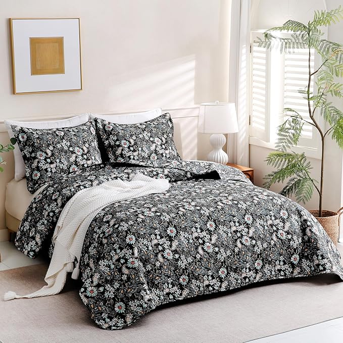 JSD Black Paisley Floral Quilt Set Full Queen, 3 Piece Printed Bedspreads Coverlet with Pillow Sham, Soft Microfiber Quilted Blanket