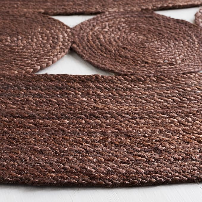 SAFAVIEH Area Rug 7' Round - Natural Fiber Collection - Brown, Handmade Jute, Boho Farmhouse Braided Design (NF364T)