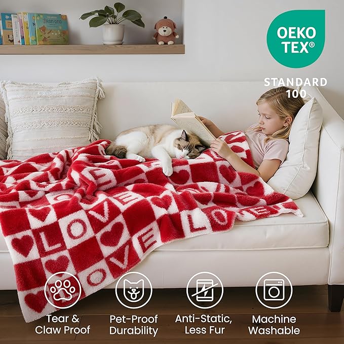 Joiedomi Throw Blanket for Couch Bed Sofa, Knitted Blankets Gifts for Valentine's Day, Cozy Cute Soft Red Throw Home Room Decor Aesthetic for Women Mothers Birthday Gifts 50x60 Inches