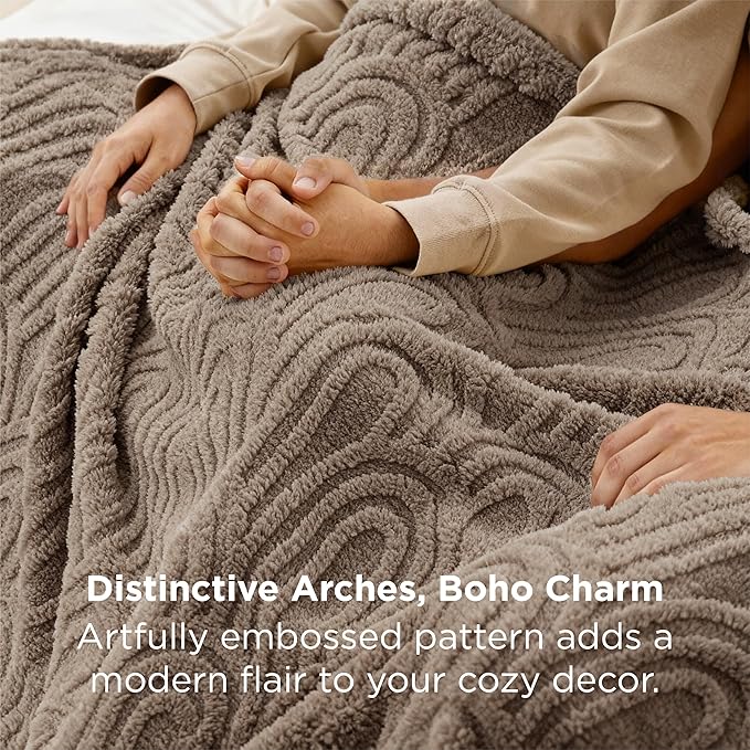 Bedsure GentleSoft Brown Throw Blanket for Women - Super Soft & Cozy, Fleece Blankets for Girls, Ideal for Couch & Bed, 50x70 Inches
