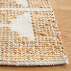 SAFAVIEH Natural Fiber Collection Area Rug - 6' Square, Ivory & Natural, Handmade Farmhouse Jute & Wool, Ideal for High Traffic Areas in Living Room, Bedroom (NF511A)