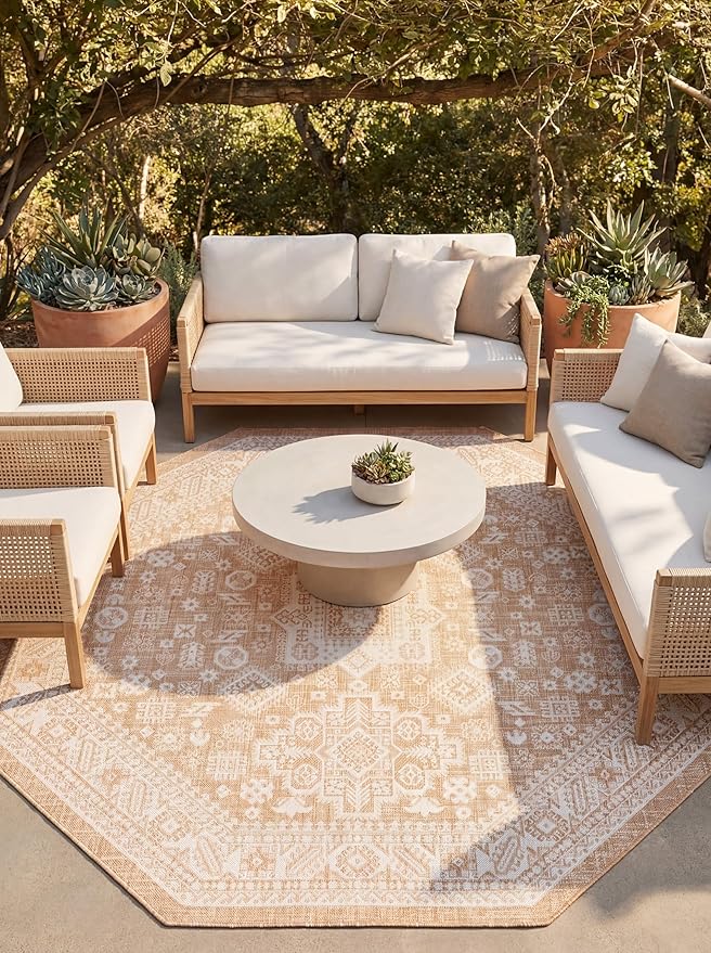 Rugs.com Outdoor Aztec Collection Rug – 5 Ft Octagon Natural Flatweave Rug Perfect for Living Rooms, Kitchens, Entryways