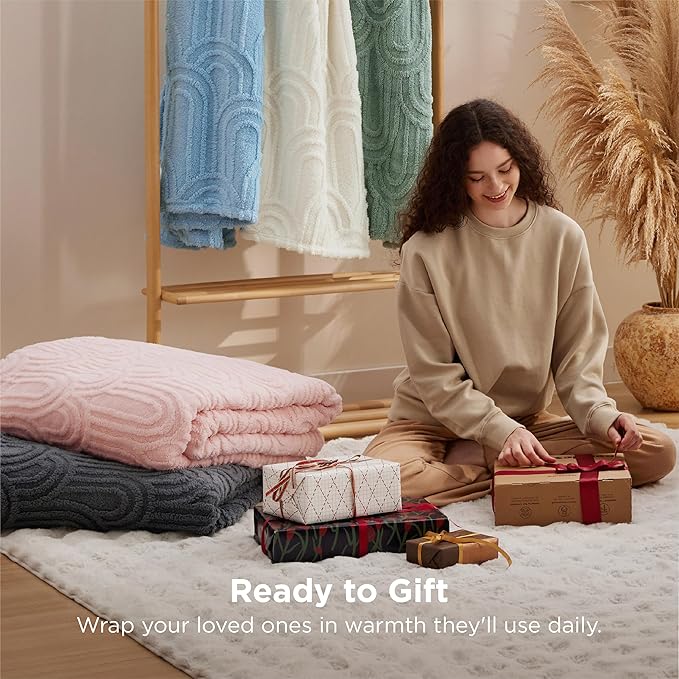 Bedsure GentleSoft Pink Throw Blankets for Women - Super Soft Cozy Fleece Christmas Throw Blankets for Women Girls, Pink Christmas Decor Gifts for Home, Room, Office, Dusty Rose, 50x60 Inche