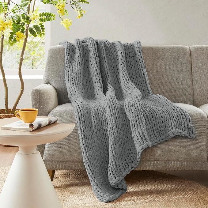 Madison Park Casual Acrylic Chunky Twice Knit Throw with Charcoal MP50-7315