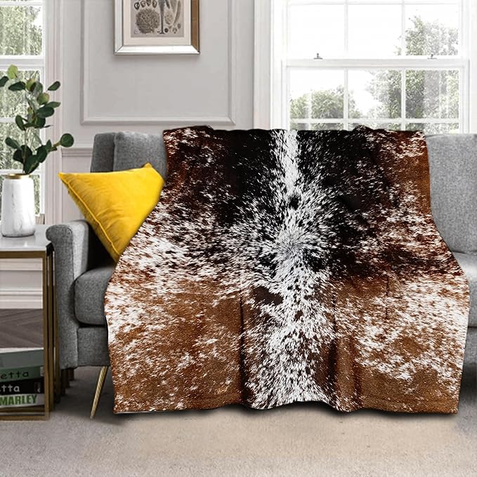 Cow Print Blanket Soft Flannel Lightweight Cowhide Western Throw Blanket Cozy Warm Brown Cow Blankets All Seasons Living Room Decor for Couch Chair Bed Sofa Office 40x50 inch