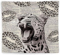 WNAGT Retro Trendy Leopard Tapestry Wall Hanging, Cheetah Leopard Room Decor, Vintage Funky Cheetah Print Lips Wall Blanket Decor for Girls Bedroom Dorm Apartment Home, 50x60 Inch