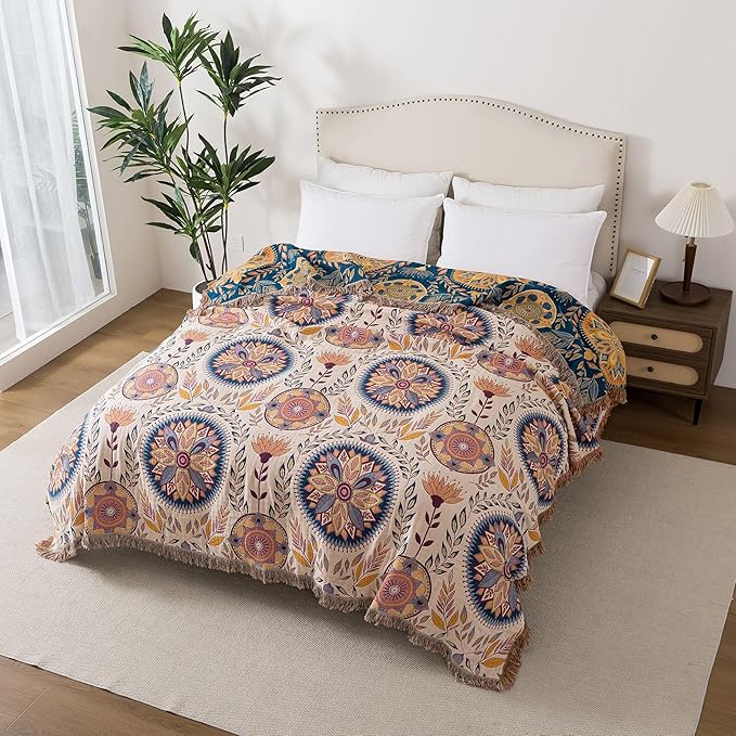 Boho Throw Blanket Full Size, Soft Cozy Cotton Muslin Quilt Blanket for Bed Decor, Floral Patterned Couch Sofa Chair Cover, Vintage Farmhouse Cottage Tapestry Woven Blanket, Beige&Blue