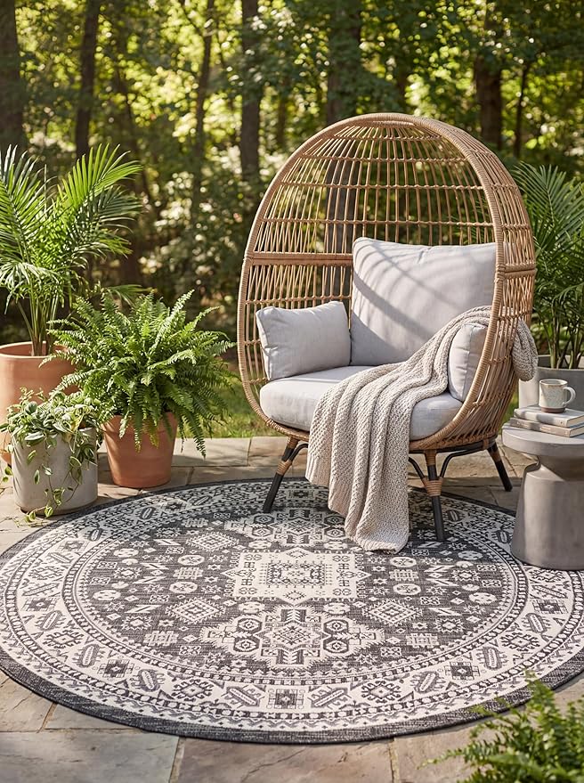 Rugs.com Outdoor Aztec Collection Rug – 3 Ft Round Charcoal Gray Flatweave Rug Perfect for Kitchens, Dining Rooms