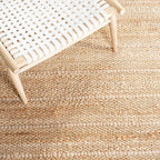 SAFAVIEH Natural Fiber Collection Accent Rug - 4' x 6', Natural & Light Grey, Handmade Tassel Jute, Ideal for High Traffic Areas in Entryway, Living Room, Bedroom (NF550A)
