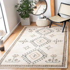 SAFAVIEH Kilim Collection Accent Rug - 3' x 5', Ivory & Black, Handmade Flat Weave Jute, Ideal for High Traffic Areas in Entryway, Living Room, Bedroom (KLM762A)