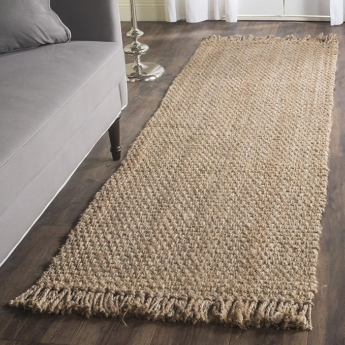 SAFAVIEH Natural Fiber Collection Accent Rug - 2'6" x 4', Natural, Handmade Tassel Jute, Ideal for High Traffic Areas in Entryway, Living Room, Bedroom (NF467A)
