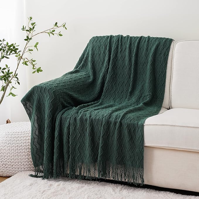 BATTILO HOME Christmas Green Throw Blanket for Couch, Forest Green Throw Blankets, Christmas Decorative Throw Blanket for Sofa Bed, Christmas Decor, 50"x60"
