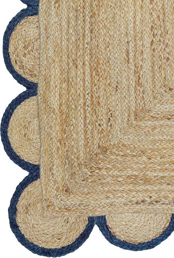 Scalloped Natural Jute Area Rug, Navy Trim, 4'x6'