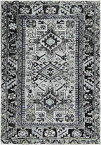SAFAVIEH Area Rug 4x6 - Vintage Hamadan Collection - Light Grey & Dark Grey, Traditional Persian Design, Non-Shedding & Easy to Clean, Ideal for Living Room, Bedroom, Dining Space (VTH211F)