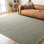 SAFAVIEH Natural Fiber Collection Area Rug - 6' Square, Green & Natural, Handmade Woven Fringe Jute, Ideal for High Traffic Areas in Living Room, Bedroom (NF826Y)