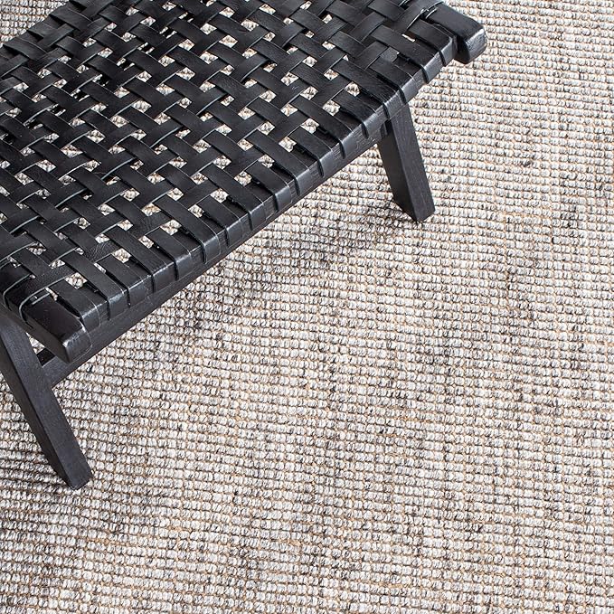 SAFAVIEH Natural Fiber Collection Accent Rug - 2' x 3', Grey & Natural, Handmade Woven Fringe Jute, Ideal for High Traffic Areas in Entryway, Living Room, Bedroom (NF826F)