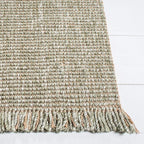 SAFAVIEH Natural Fiber Collection Area Rug - 5' x 8', Green & Natural, Handmade Woven Fringe Jute, Ideal for High Traffic Areas in Living Room, Bedroom (NF826Y)