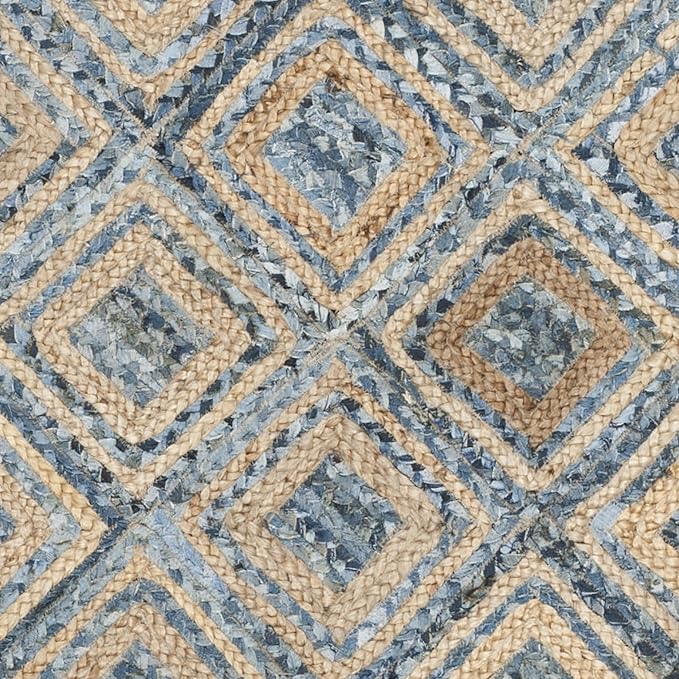 SAFAVIEH Cape Cod Collection Area Rug - 6' Square, Natural & Blue, Handmade Flat Weave Diamond Braided Jute & Denim, Ideal for High Traffic Areas in Living Room, Bedroom (CAP354A)