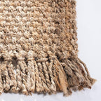 SAFAVIEH Natural Fiber Collection Accent Rug - 2'6" x 4', Natural, Handmade Tassel Jute, Ideal for High Traffic Areas in Entryway, Living Room, Bedroom (NF467A)