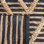 SAFAVIEH Natural Fiber Collection Area Rug - 4' Square, Black & Natural, Flat Weave Jute, Ideal for Living Room, Bedroom, Dining Space (NF378Z)