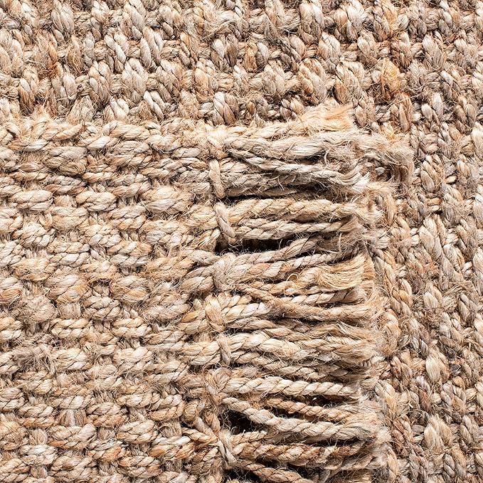 SAFAVIEH Natural Fiber Collection Area Rug - 4' Square, Natural, Handmade Tassel Jute, Ideal for High Traffic Areas in Living Room, Bedroom (NF467A)