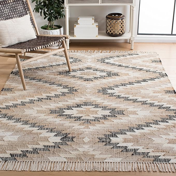 SAFAVIEH Natural Fiber Collection Area Rug - 5' x 8', Natural & Black, Handmade Boho Southwestern Fringe Jute, Ideal for High Traffic Areas in Living Room, Bedroom (NFB401A)