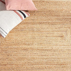 SAFAVIEH Natural Fiber Collection Area Rug - 5' x 8', Natural & Black, Handmade Flat Weave Boho Farmhouse Rustic Border Jute, Ideal for High Traffic Areas in Living Room, Bedroom (NFB852Z)