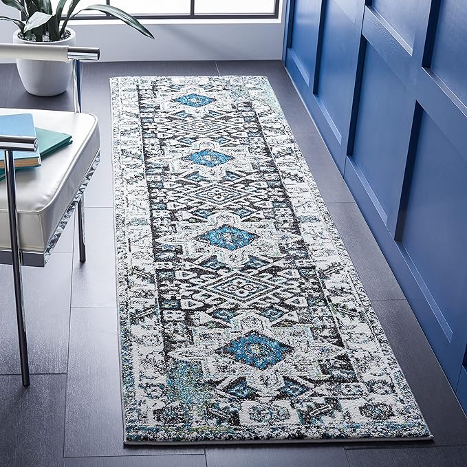 SAFAVIEH Vintage Hamadan Collection Runner Rug - 2'3" x 8', Dark Grey & Ivory, Traditional Persian Design, Non-Shedding & Easy to Clean, Ideal for Hallway, Foyer, Entryway, Bedroom (VTH211H)