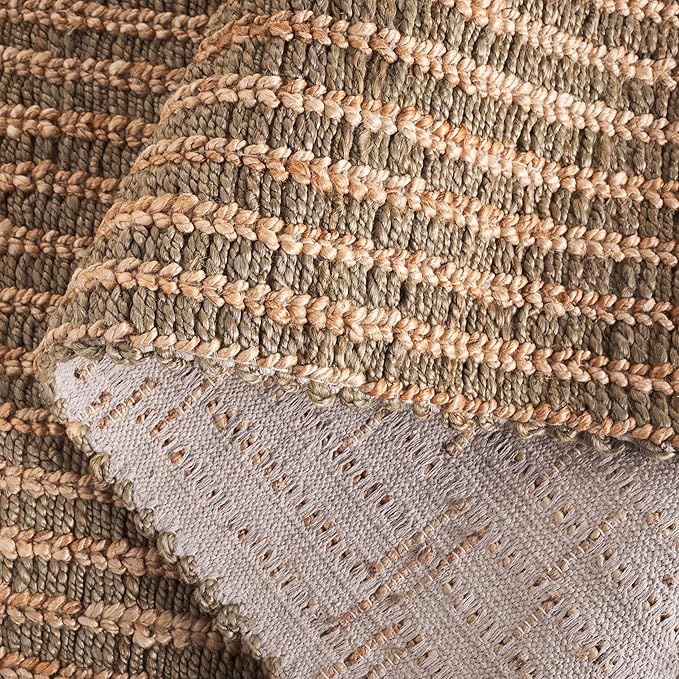 SAFAVIEH Natural Fiber Couture Collection Area Rug - 6' x 9', Green & Natural, Handmade Jute, Ideal for Living Room, Bedroom, Home Office, Dining Space (NFC101Y-6)