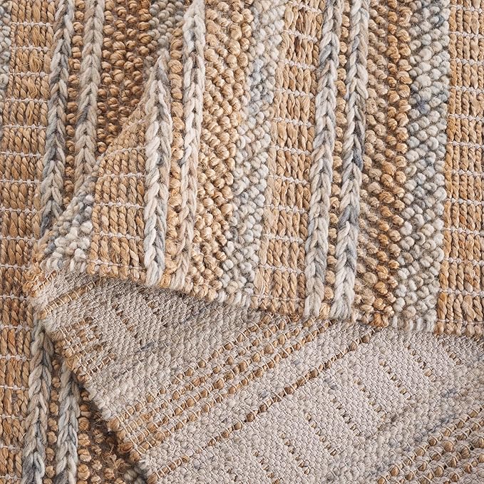 SAFAVIEH Natura Collection Area Rug - 3' x 5', Natural & Brown, Rustic Farmhouse Design, Handmade Wool & Jute, Ideal for The Living Room, Bedroom, Dining Room (NAT501T-3)