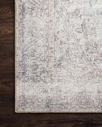 Loloi Loren Collection LQ-04 Silver/Slate 3'-6" x 5'-6" Accent Rug