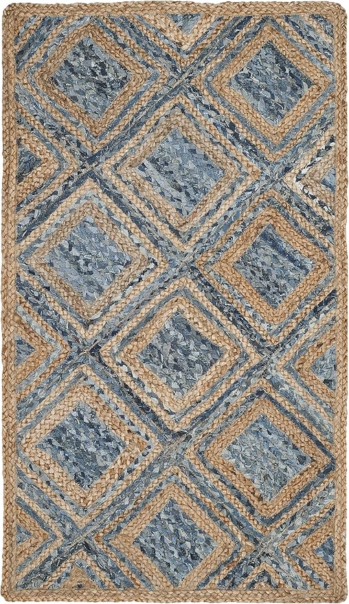 SAFAVIEH Cape Cod Collection Accent Rug - 2'3" x 4', Natural & Blue, Handmade Flat Weave Diamond Braided Jute & Denim, Ideal for High Traffic Areas in Entryway, Living Room, Bedroom (CAP354A)